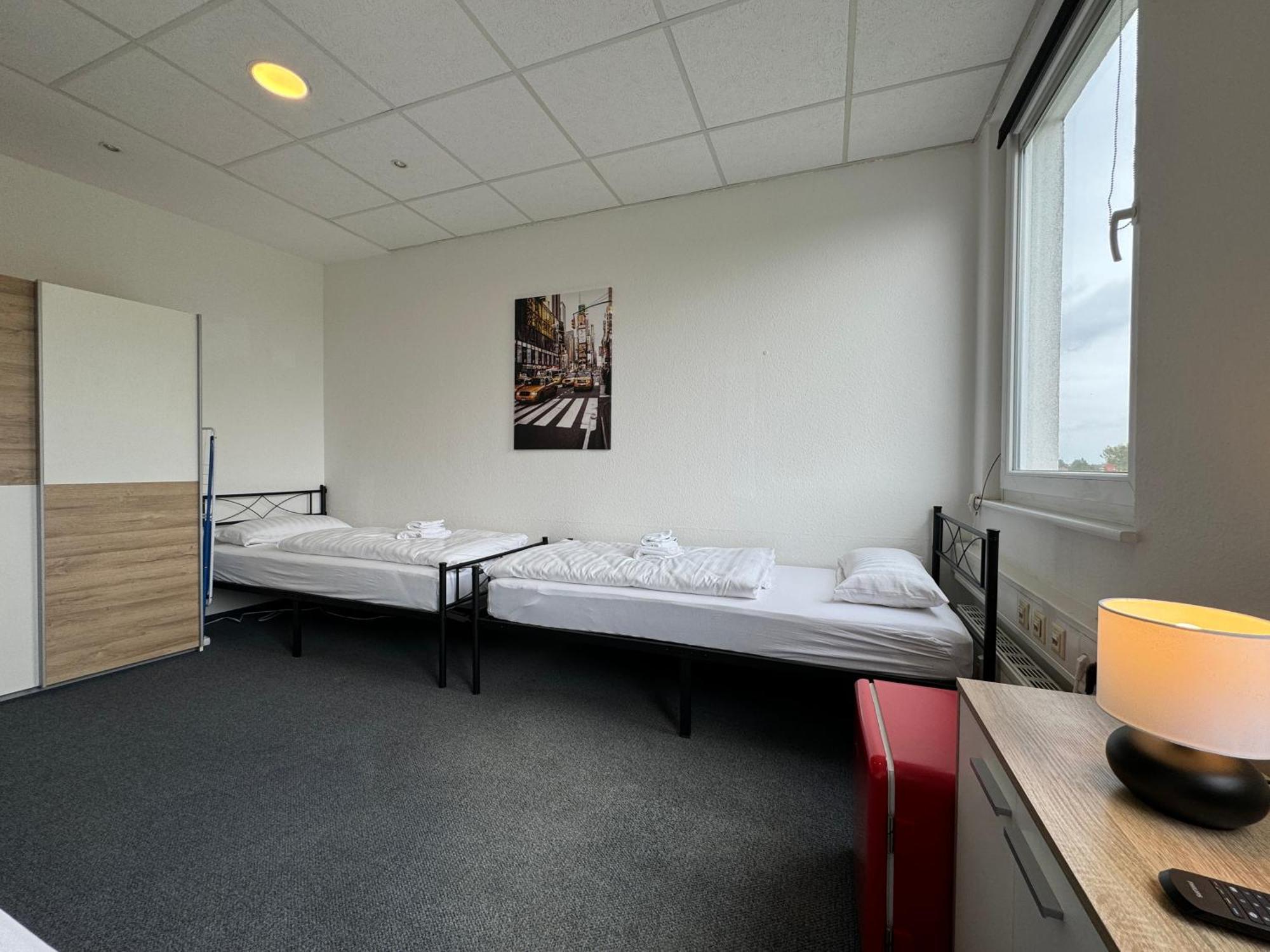 Thuja Apartments Karlsruhe-Neureut By Kurzzeit Zewnętrze zdjęcie