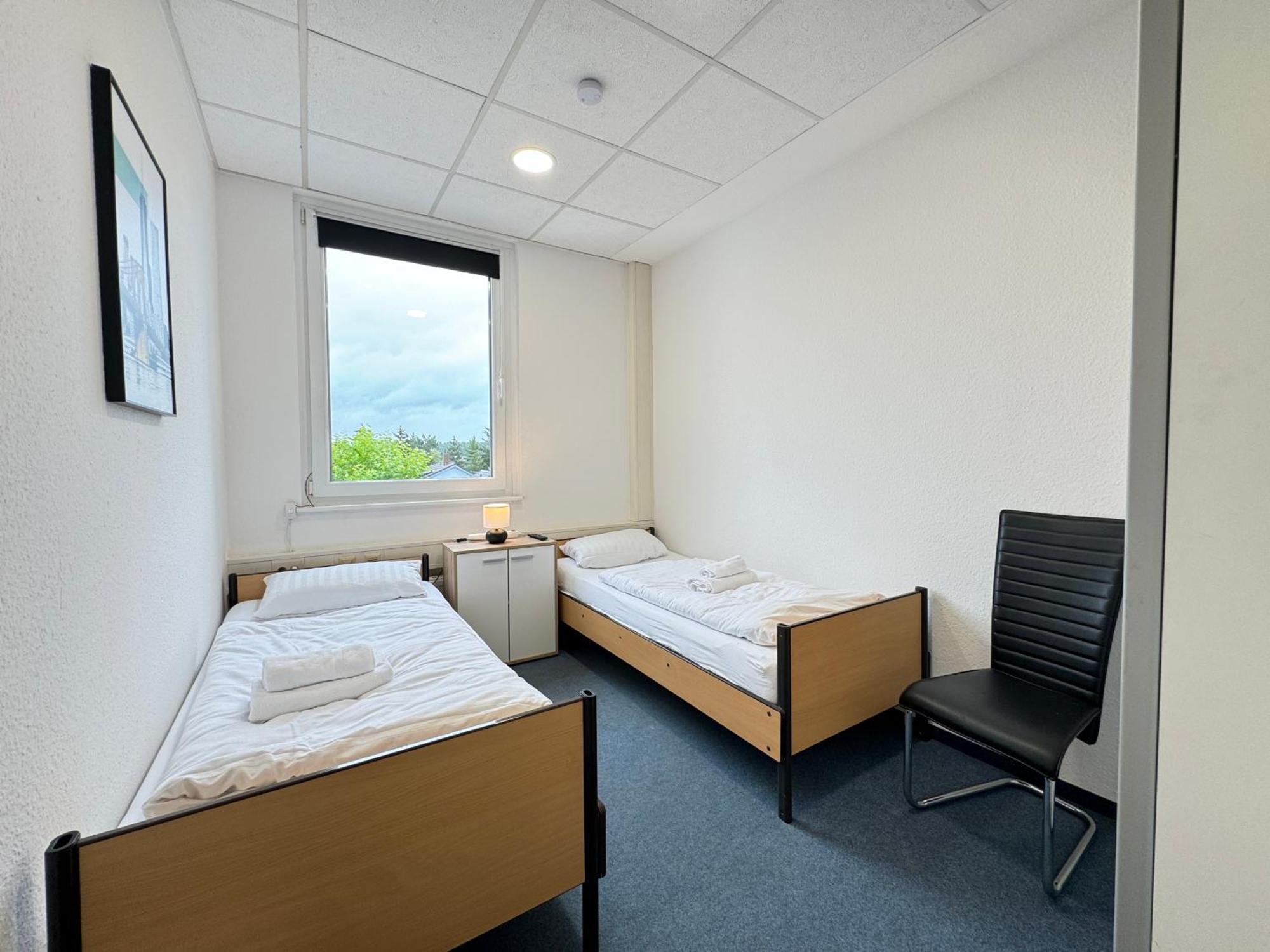 Thuja Apartments Karlsruhe-Neureut By Kurzzeit Zewnętrze zdjęcie